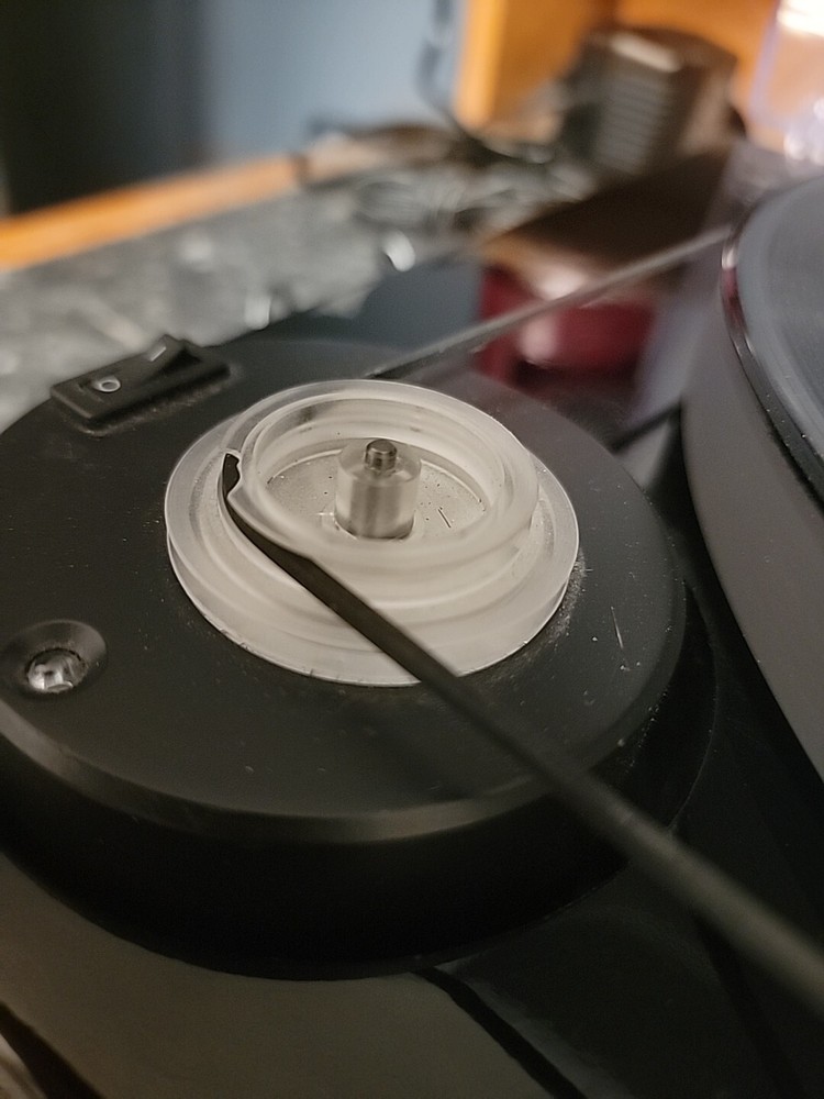 Music Hall MMF-7 Turntable Working Condition