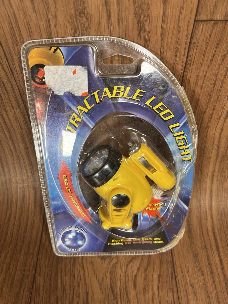 Mountable retractable led work light With Red Emergency Beam