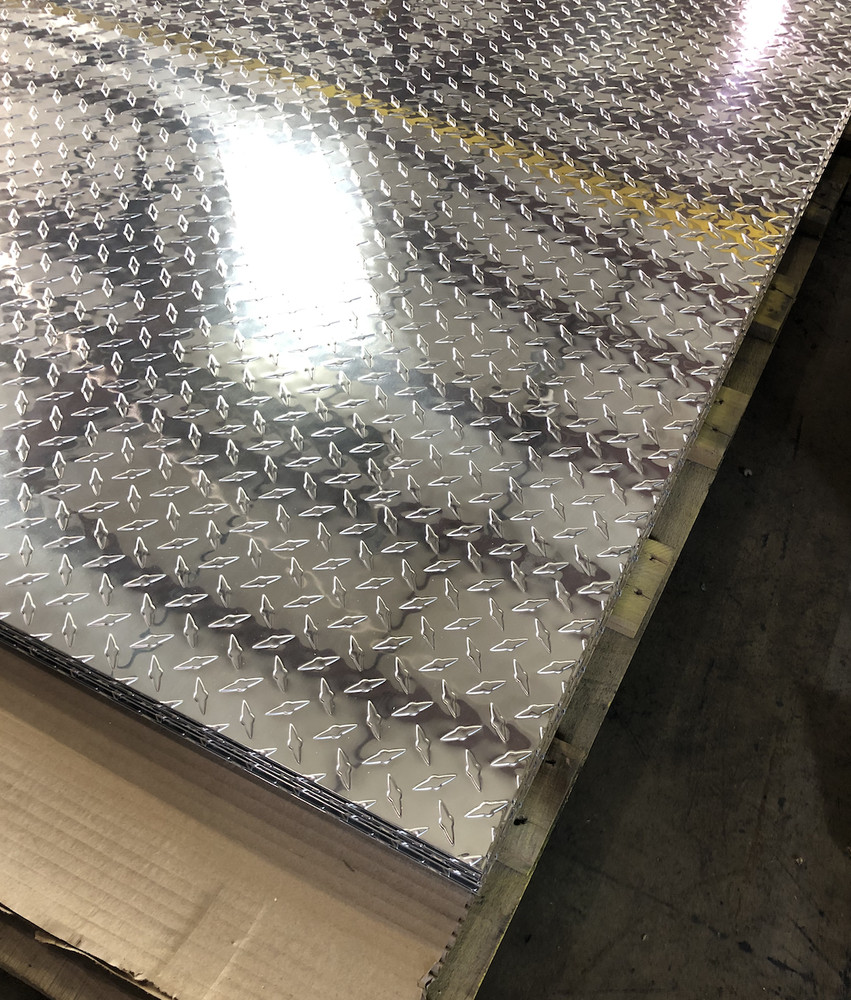 Multiple Sizes Diamond Aluminum Starbrite Tread Plate Sheet .025 Thick, Polished