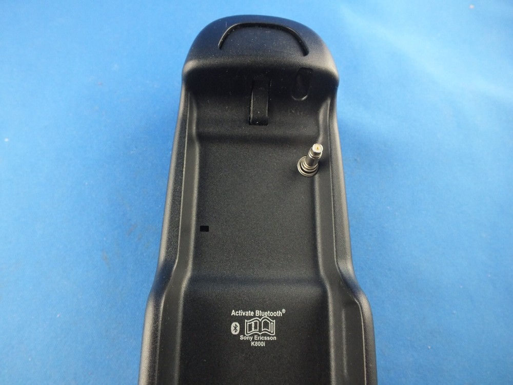VW mount mobile phone case Sony Ericsson K800i 3C0051435AB Bluetooth adapter SE