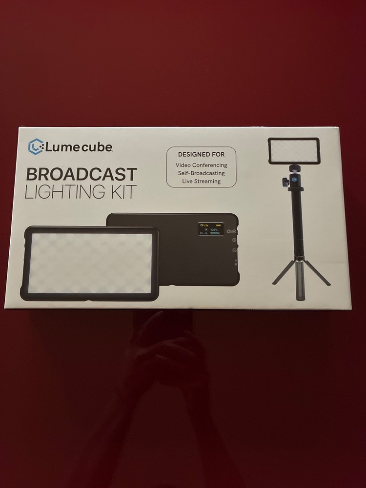 Lume Cube LC-BLK Broadcast Desktop Lighting Kit Professional Light for Streaming