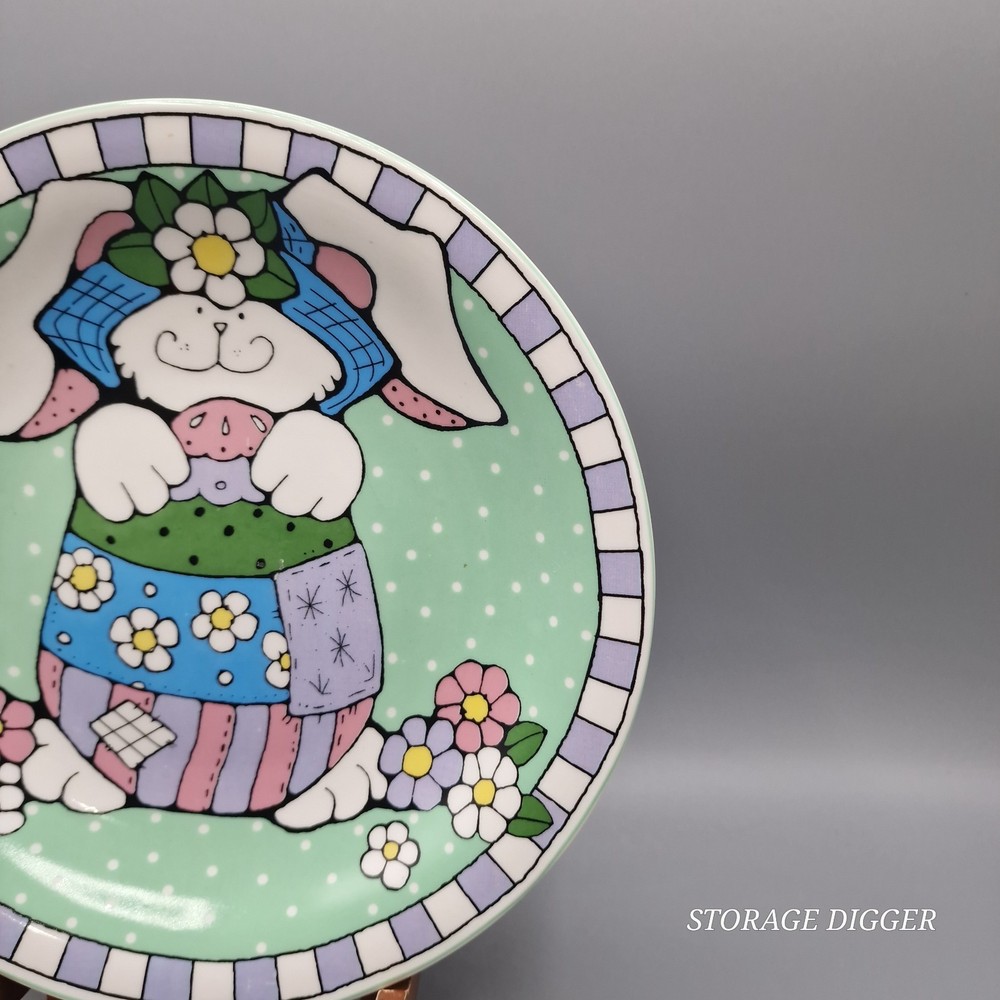 VTG Studio 33 Ceramic Easter Dish Rabbit Multicolor Collectable Decor 8" Plate