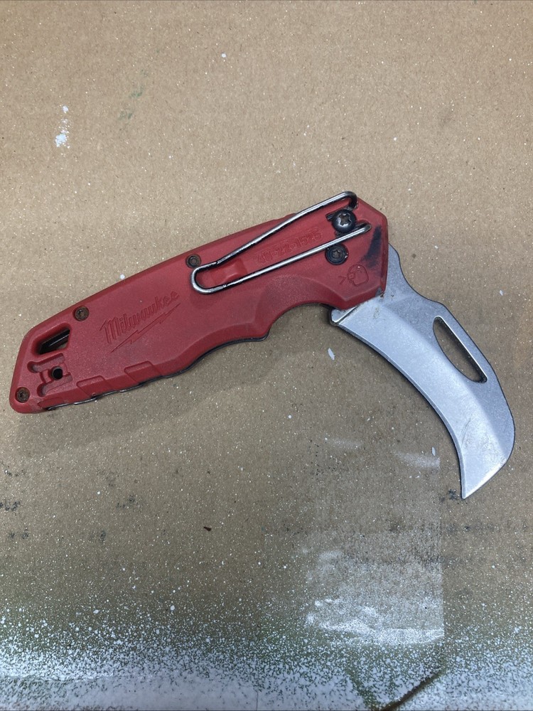 Milwaukee Hook Blade Knife