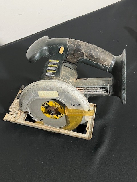 Ryobi P501 18v 5 1/2" Circular Saw