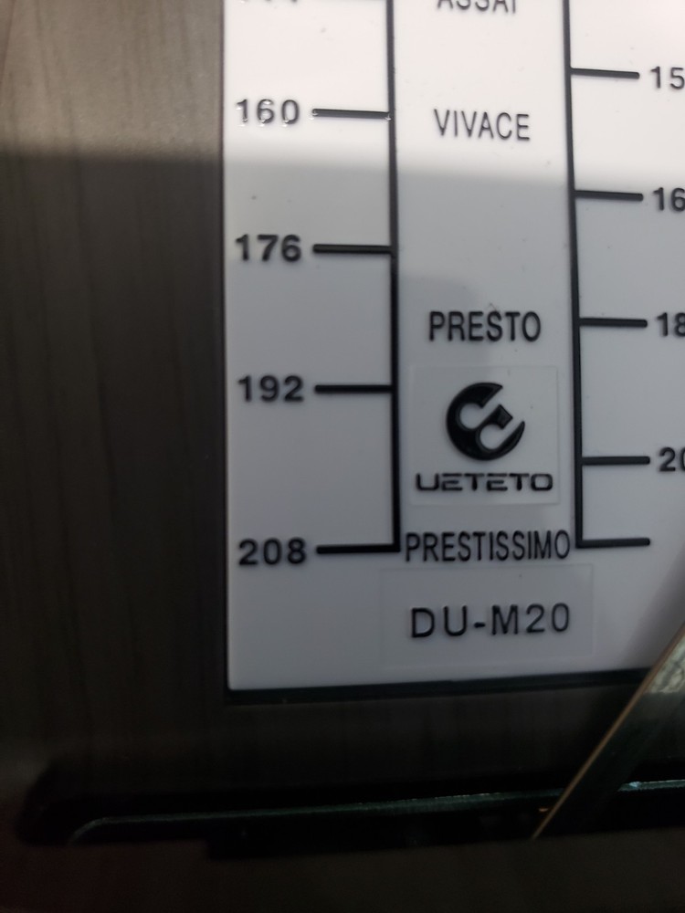 Ueteto DU-M-20 Mechanical Metronome NICE.