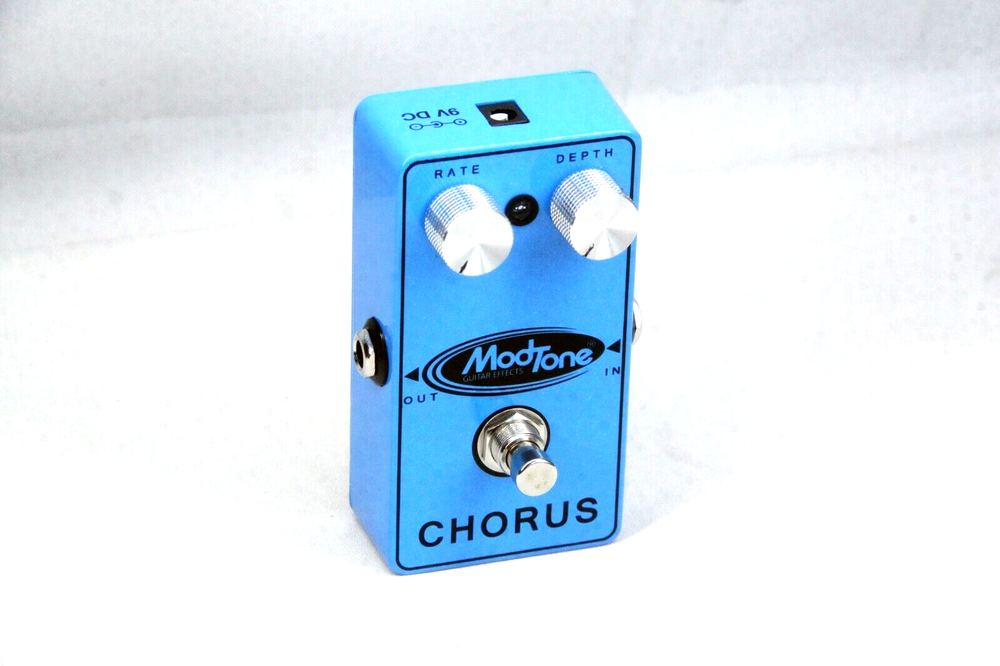 ModTone MT-CHR Blue Sparkle Classic Chorus Effects Pedal
