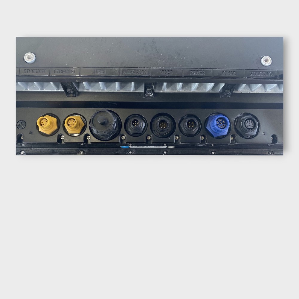 Simrad NSS16 Evo2 16" Multifunction Display MFD Chartplotter ~Good~ Blem*