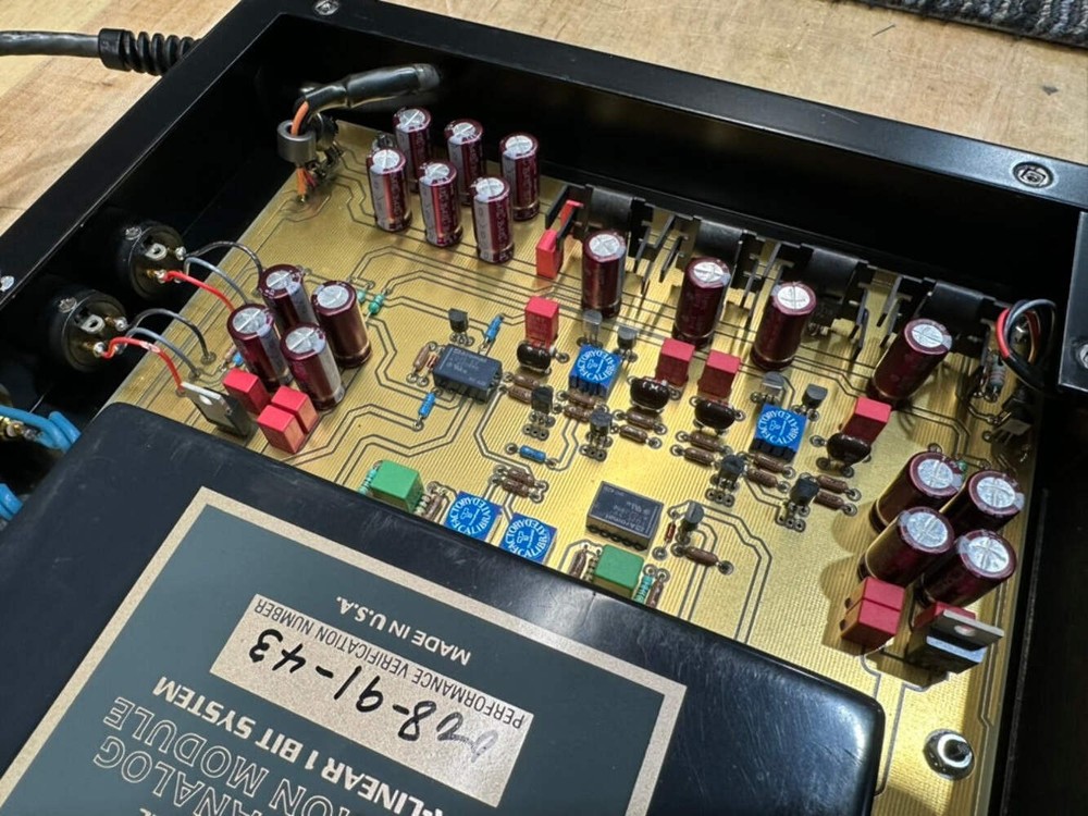 Threshold DAC 1/e Digital Processor DAC w/Power Supply