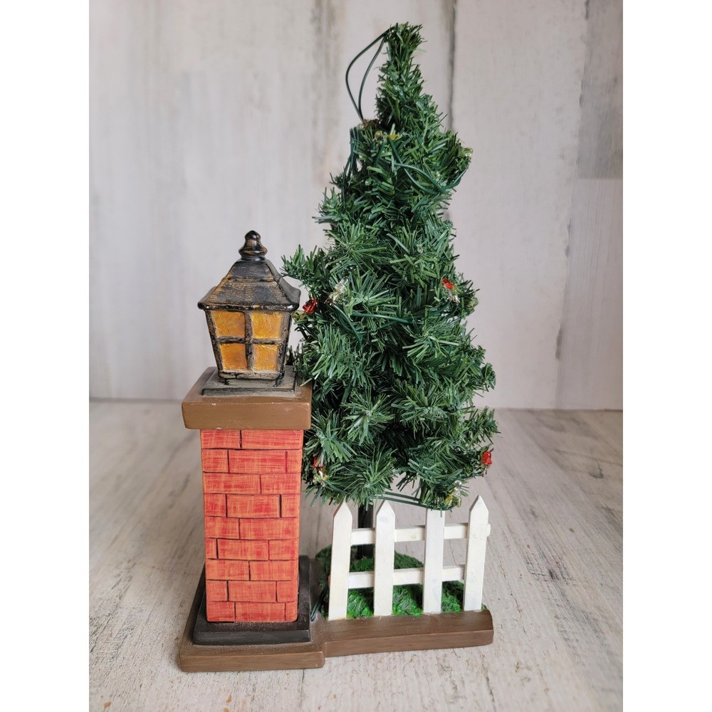 Clothtique AS IS Christmas tree lantern accessory Xmas home decor