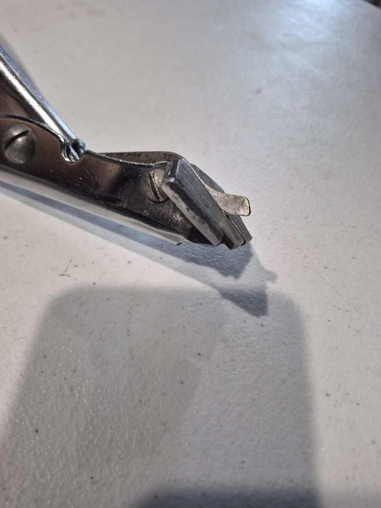 Monodex knibler made in England