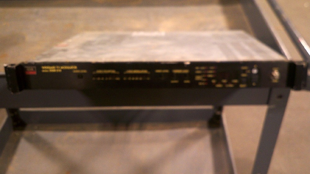 DX ANTENNA DSM-210 WIDEBAND TV MODULATOR