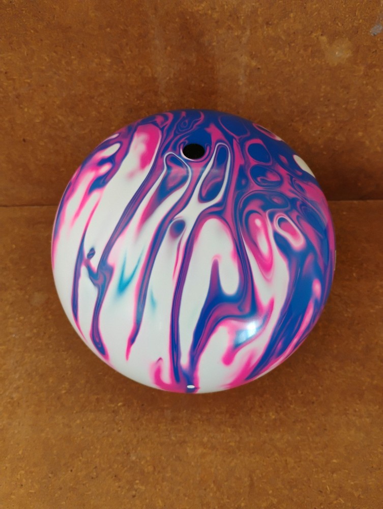 Brunswick Infinity Quest Solid 14 lb bowling ball Undrilled