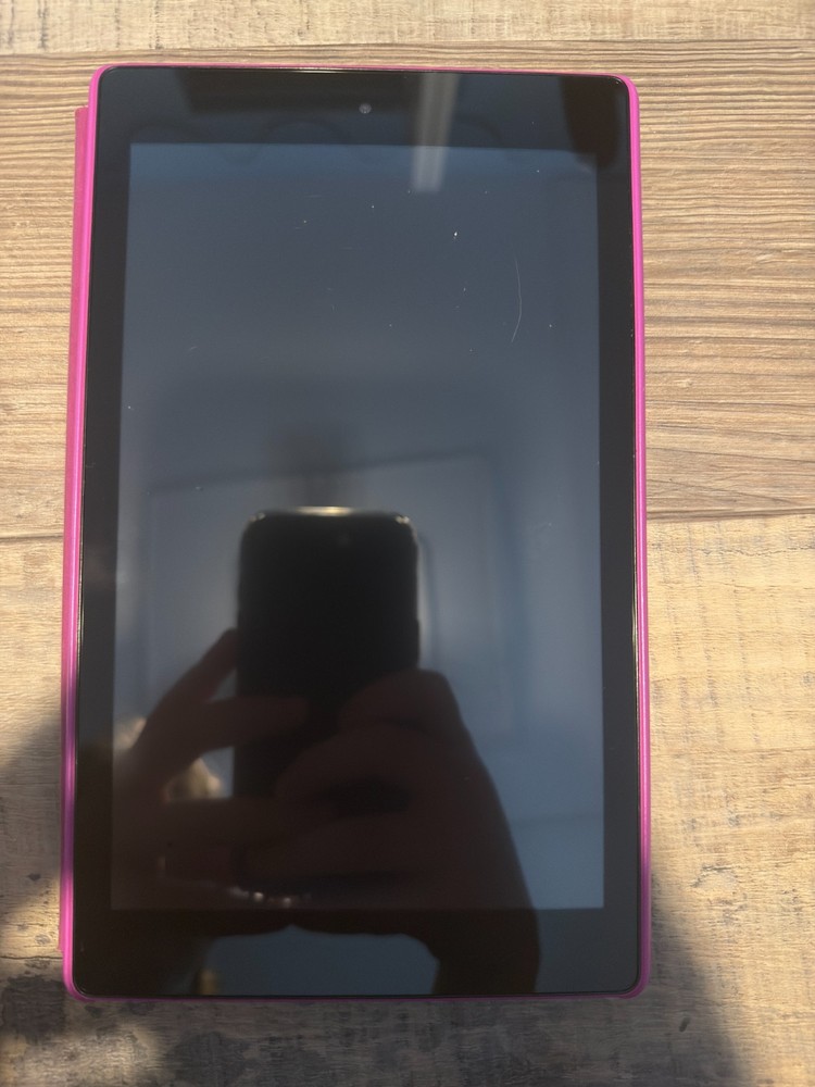 MIXED LOT ELECTRONICS - APPLE, AMAZON FIRE, ANDROID, GOOGLE, ETC AS- SHOWN BELOW