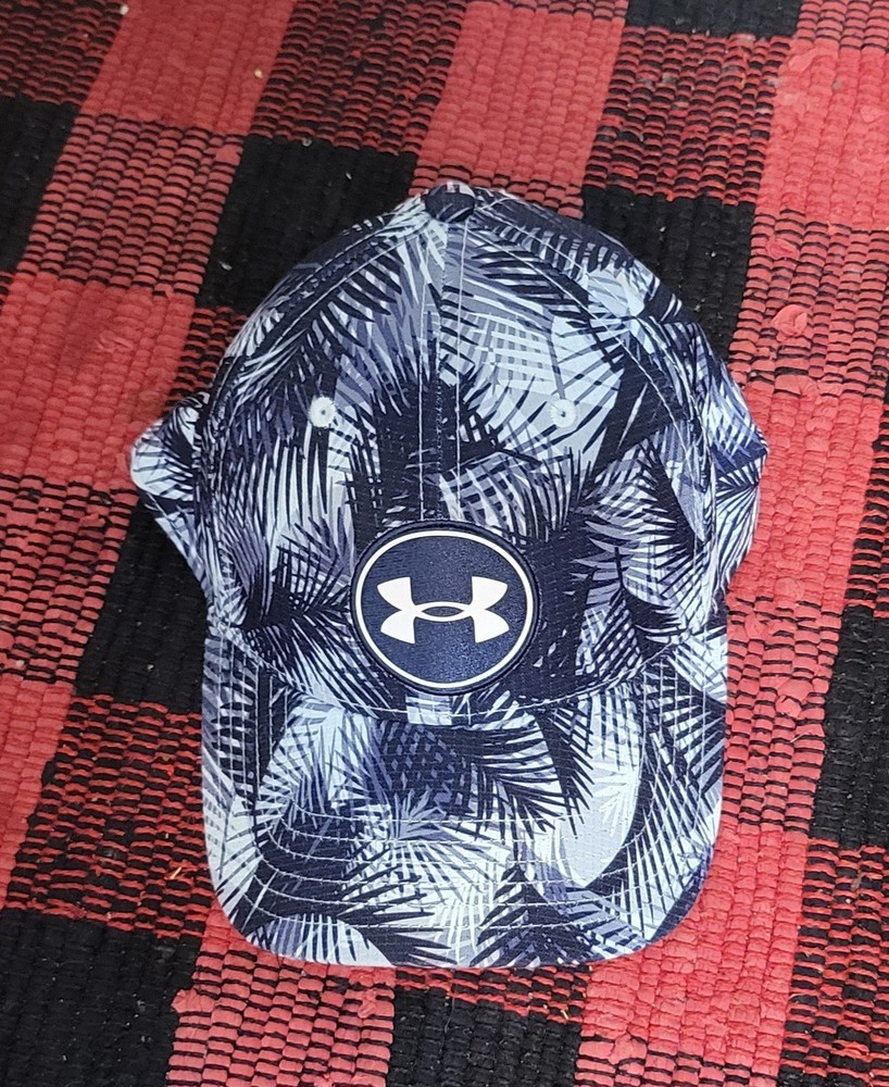 Under Armour Golf  Cap  XL/XXL Blue Palm Mesh Fitted Cap