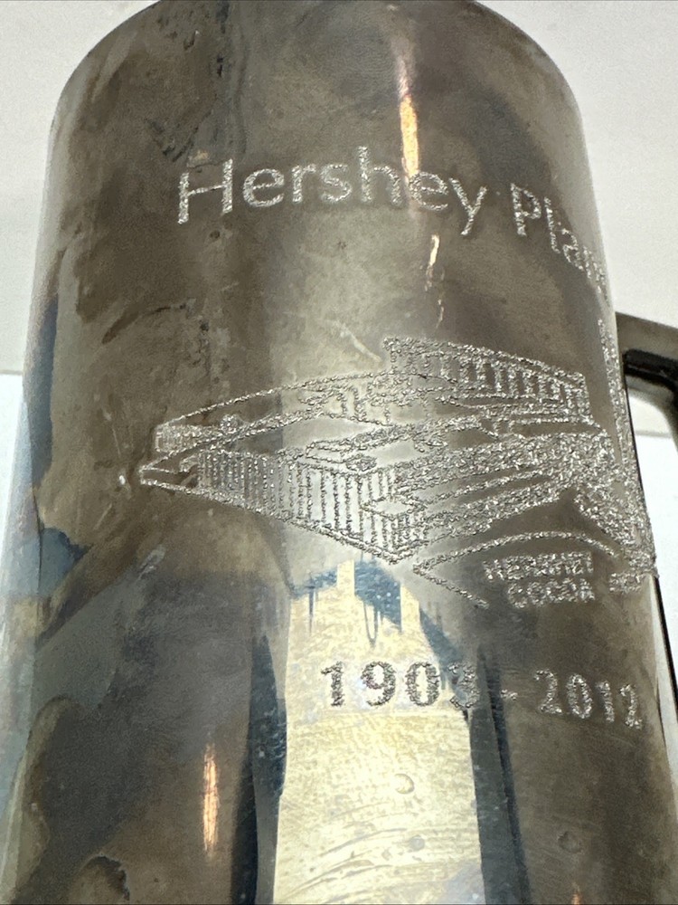 Etched Mirror Silver Fade Hershey Plant Mug