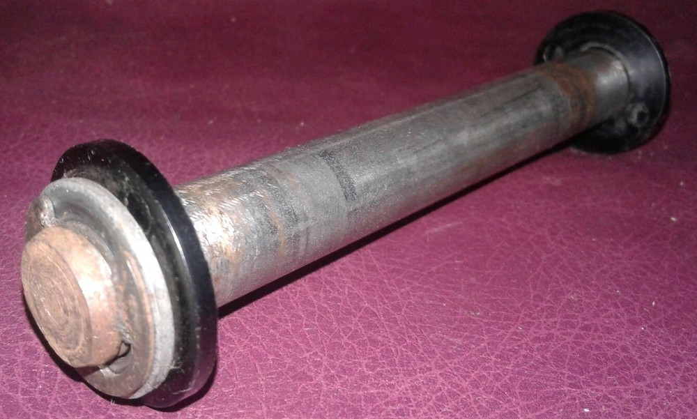 MART CART Front Wheel Axle. P/N 200-1755