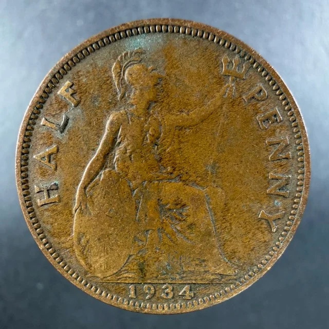 1934 Great Britain Half Penny Lightly Circulated