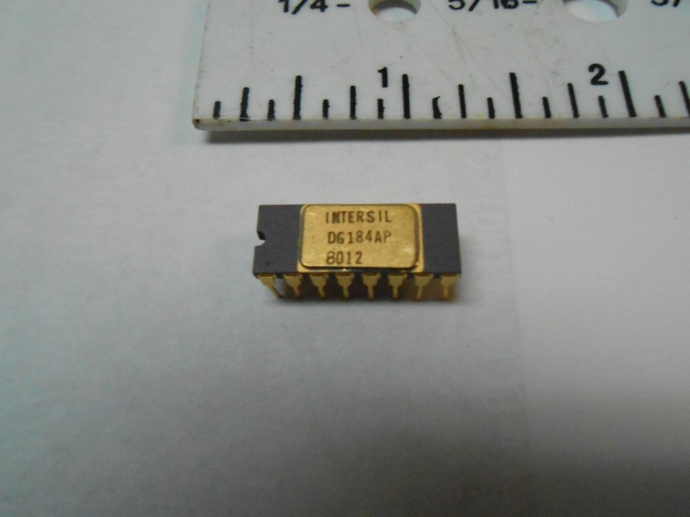 DG184AP  MICRO CIRCUIT NEW OLD STOCK