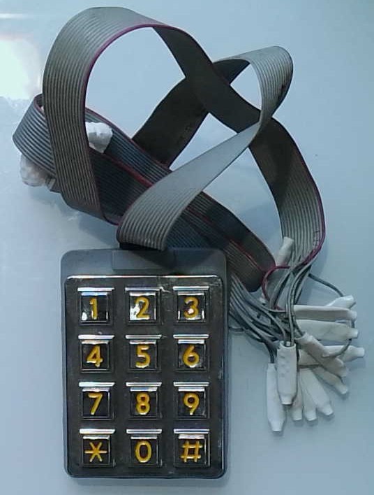 Sentex Samwell 14 Pin Gold Numbers Numeric Keypad With Cable+ (used)