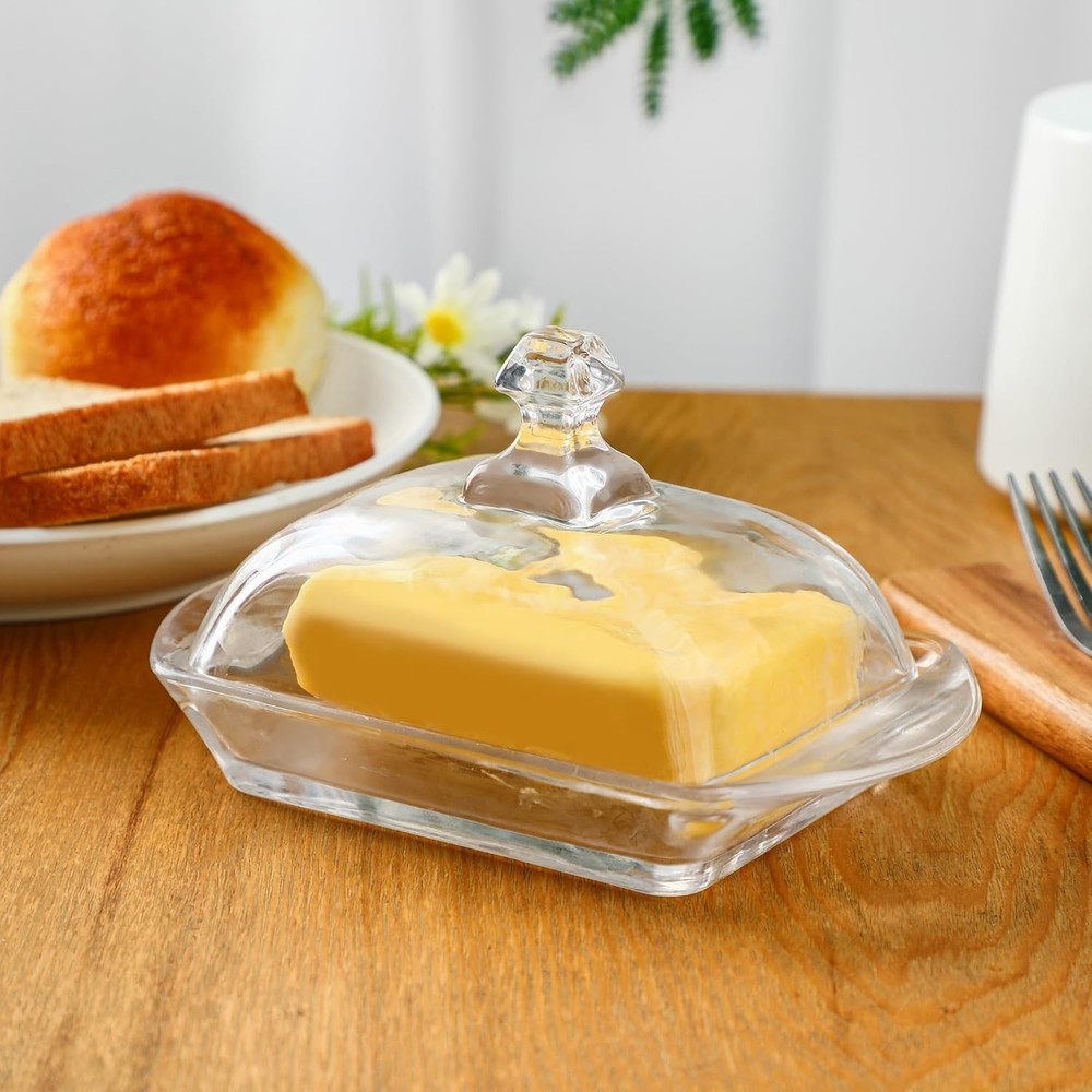 Stylish Clear Butter Dish with Lid & Easy Pull Handle - Elegant Kitchen Storage