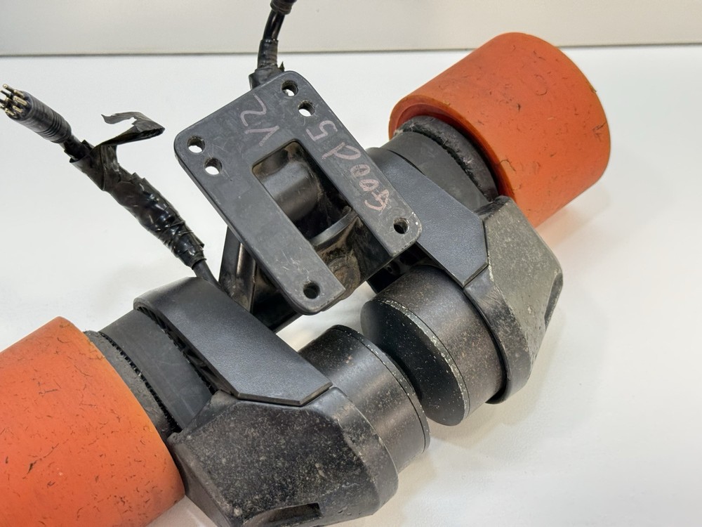 Boosted board V2 Drive Train with motors And Wheels Fully Tested
