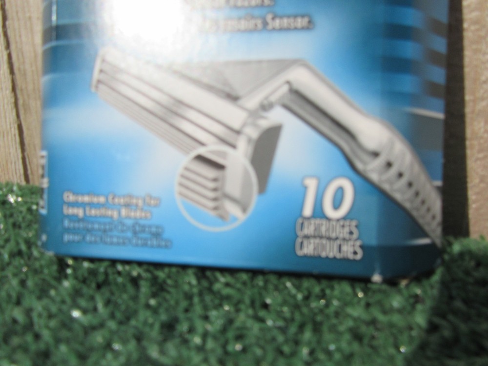 Brand New Gillette Sensor Excel 10 Pack Refill Razors