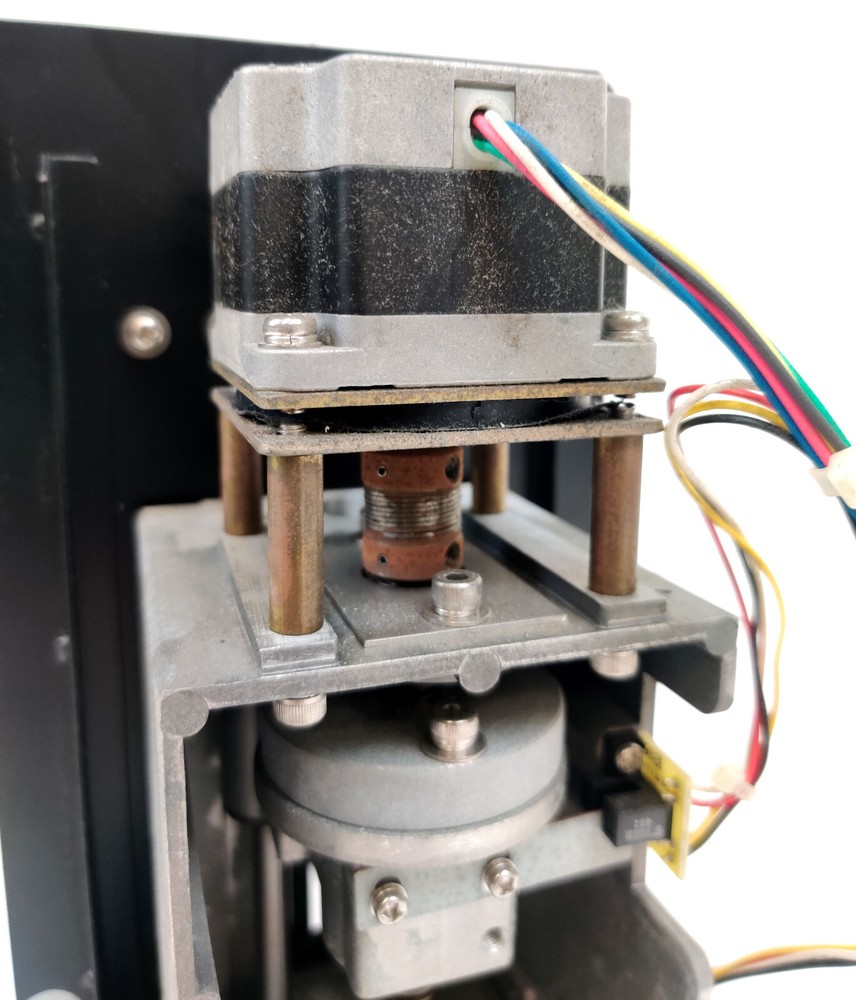 Shimadzu LCMS-2010 EV LC-MS Syringe Module w Stepper Motor