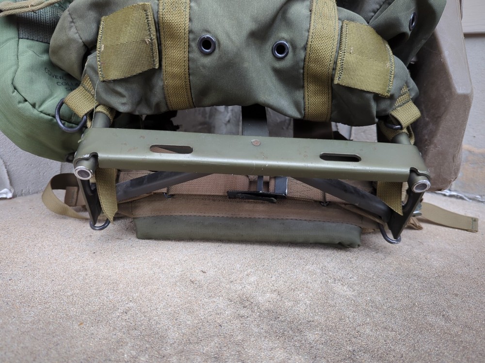 USGI Field Pack Medium Rucksack Complete w/FRAME 2 Qt Canteen & E-tool Cover