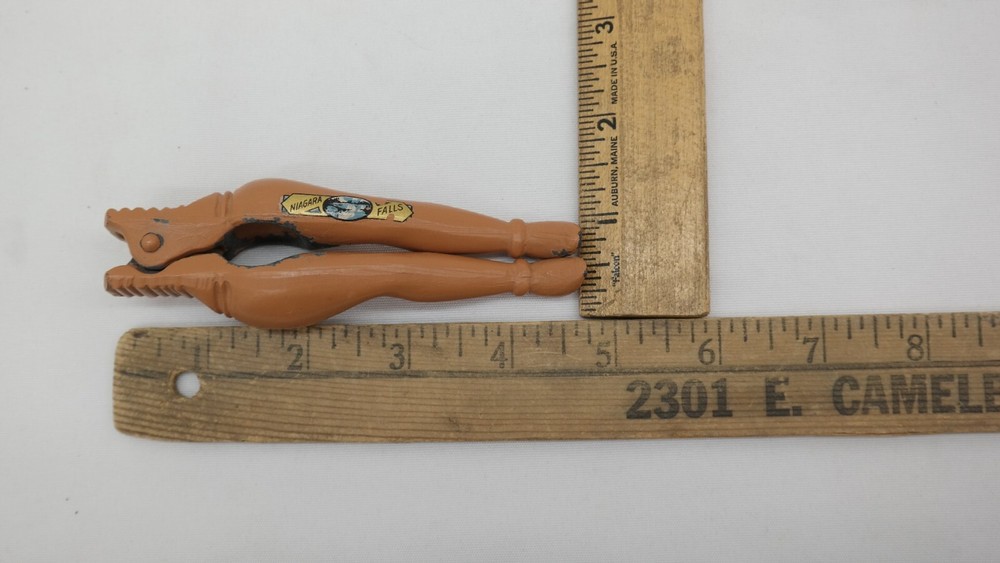 Vintage Adams Niagara Falls Streamlined Legs Nutcracker AE