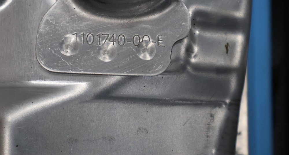 2020 - 2024 TESLA MODEL Y AWD LONG RANGE BATTERY PACK ASSEMBLY OEM