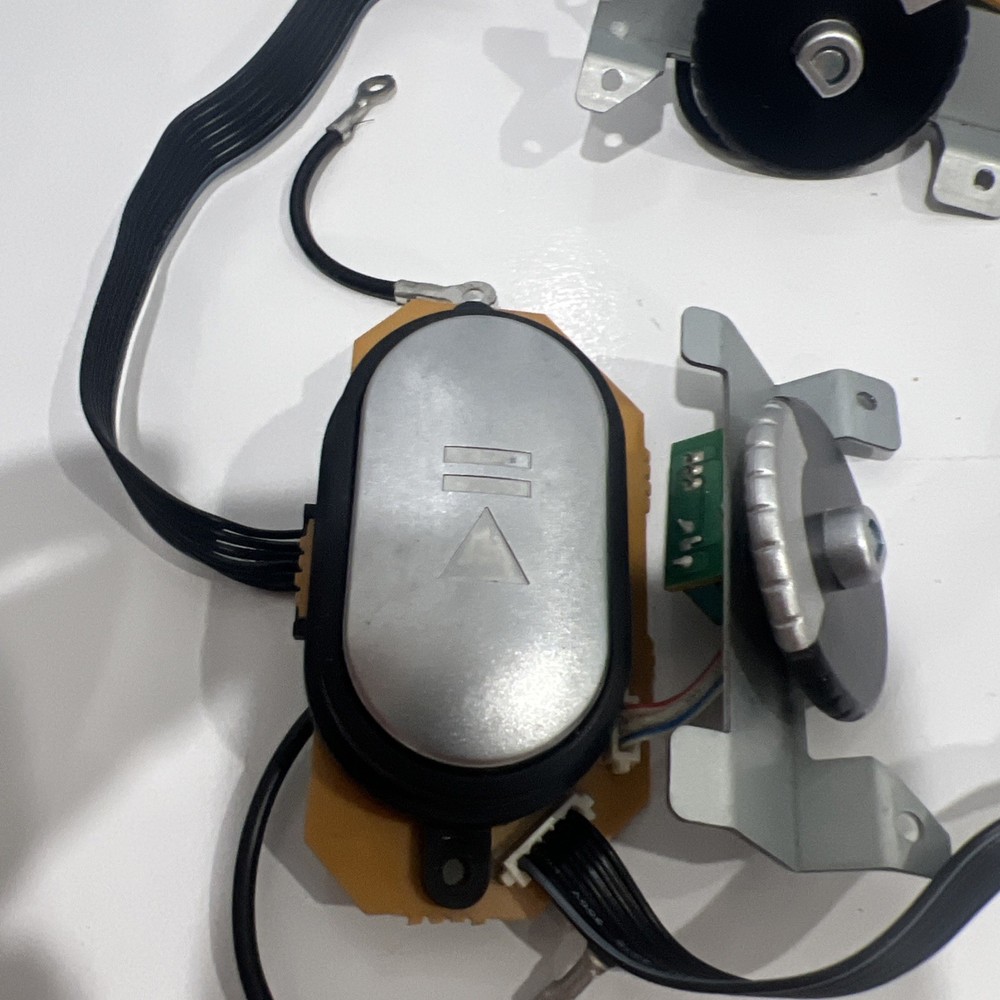 Numark TT-500 Start Stop Button Assembly Replacement Part TESTED Fast Shipping