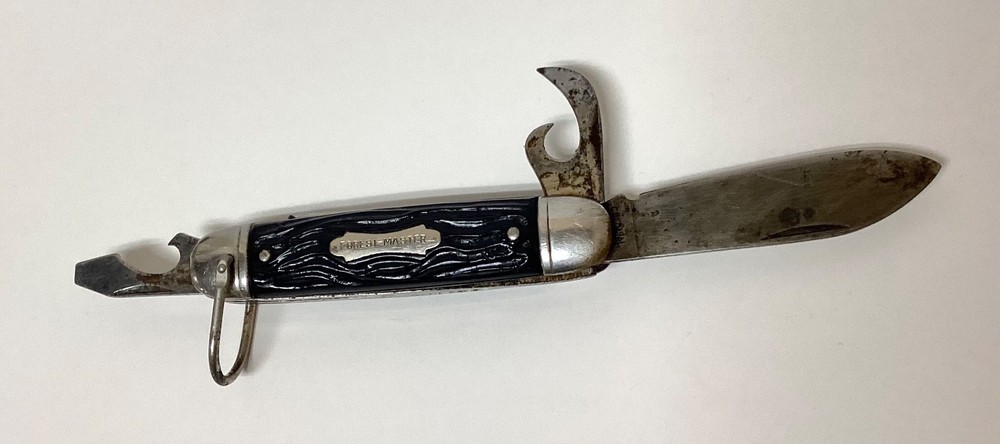 Vintage COLONIAL Forest Master Black Multi-Blade Pocket Knife