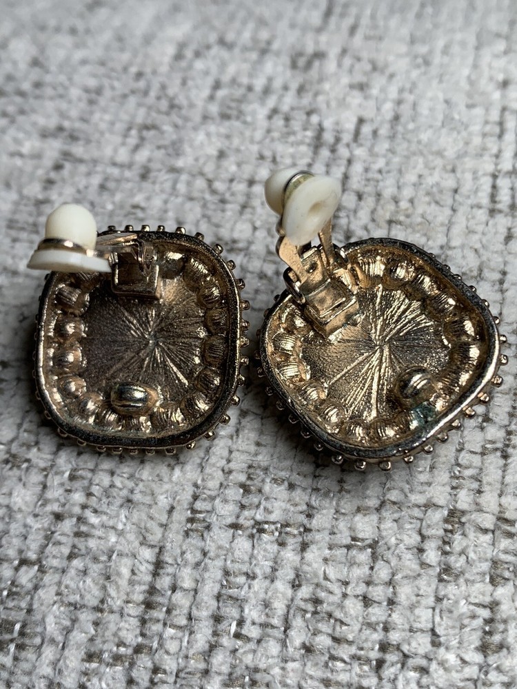 Vintage Statement Clip Ons rhinestones