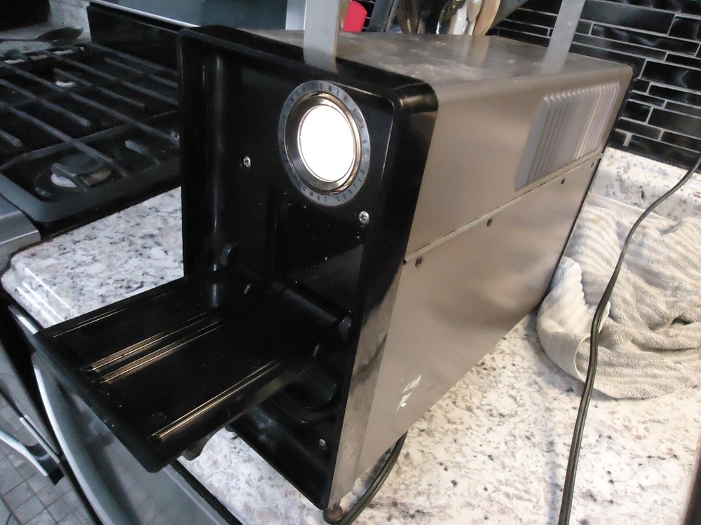 VINTAGE SEARS TOWER SLIDE PROJECTOR 9871( works great) #