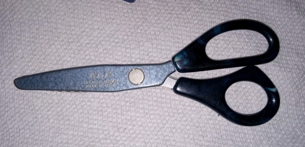 Vtg Hearthside DeLuxe Pinking Shears No. 2003
