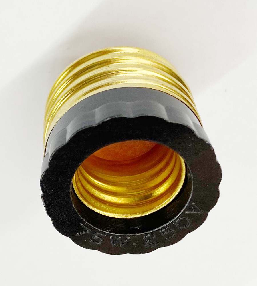 Medium Base E26 to Intermediate Base E17 Socket Reducer - E322