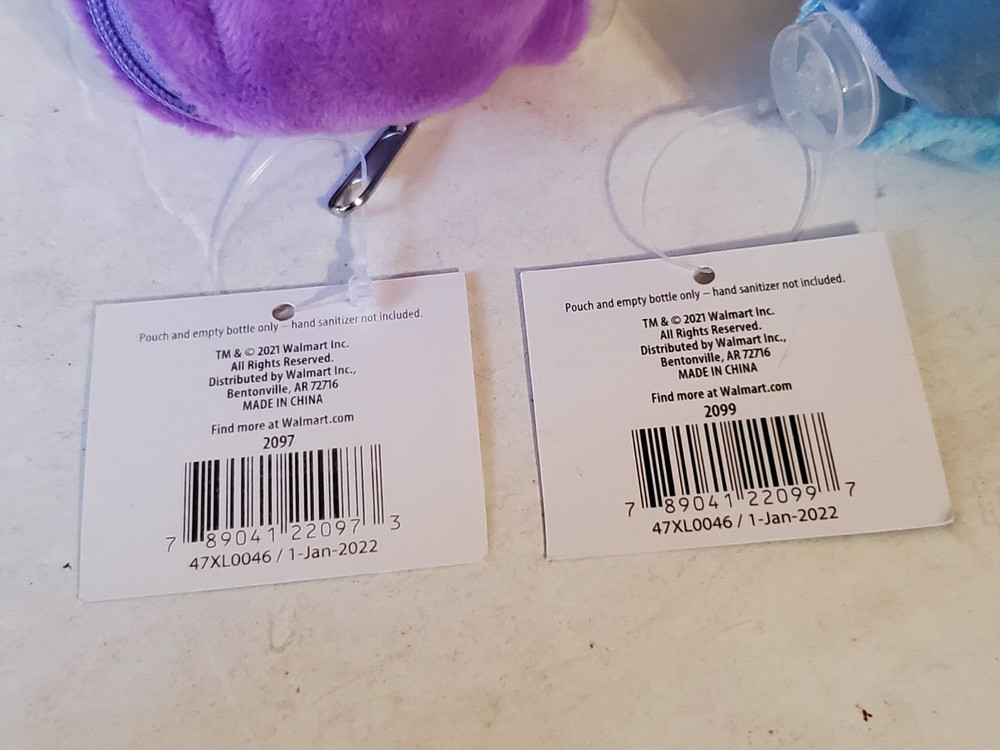 SET OF 2 REFILLABLE BOTTLE AND HOLDER, CAT/ SHARK