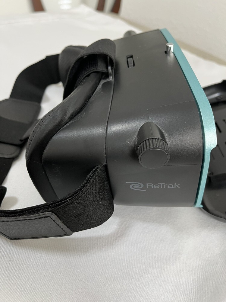 Retrak Virtual Reality Headset