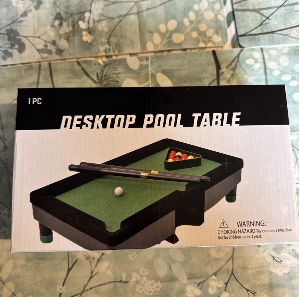 Desktop Mini Pool Table.