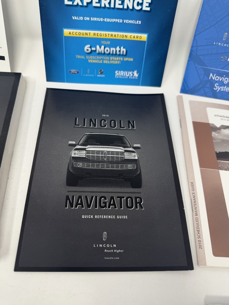 2010 Lincoln Navigator Owners Manual OEM Set