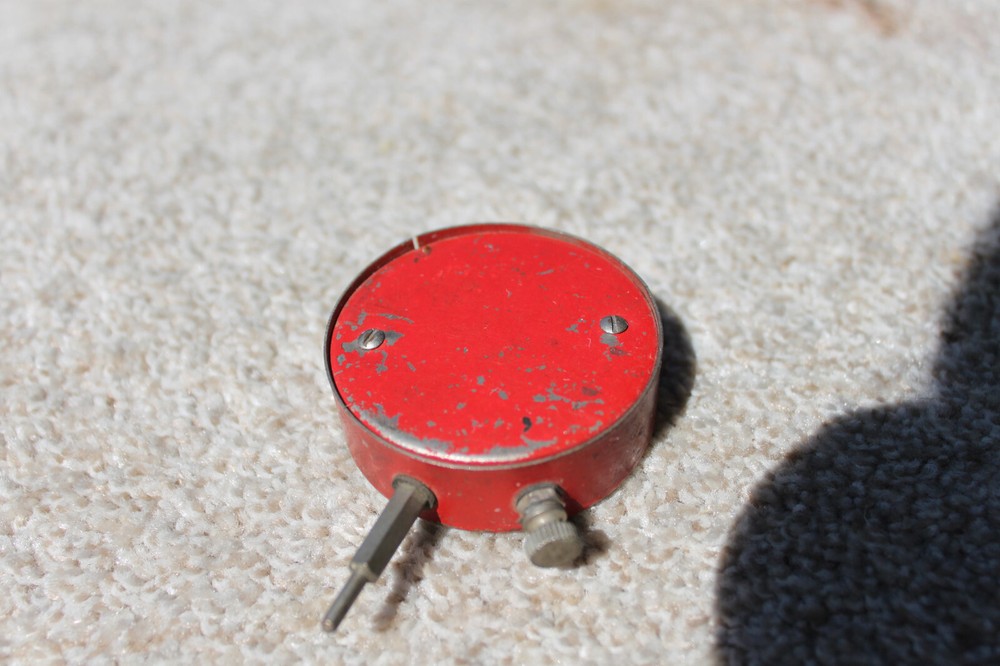 Small Vintage Voltmeter, 0-50V works.