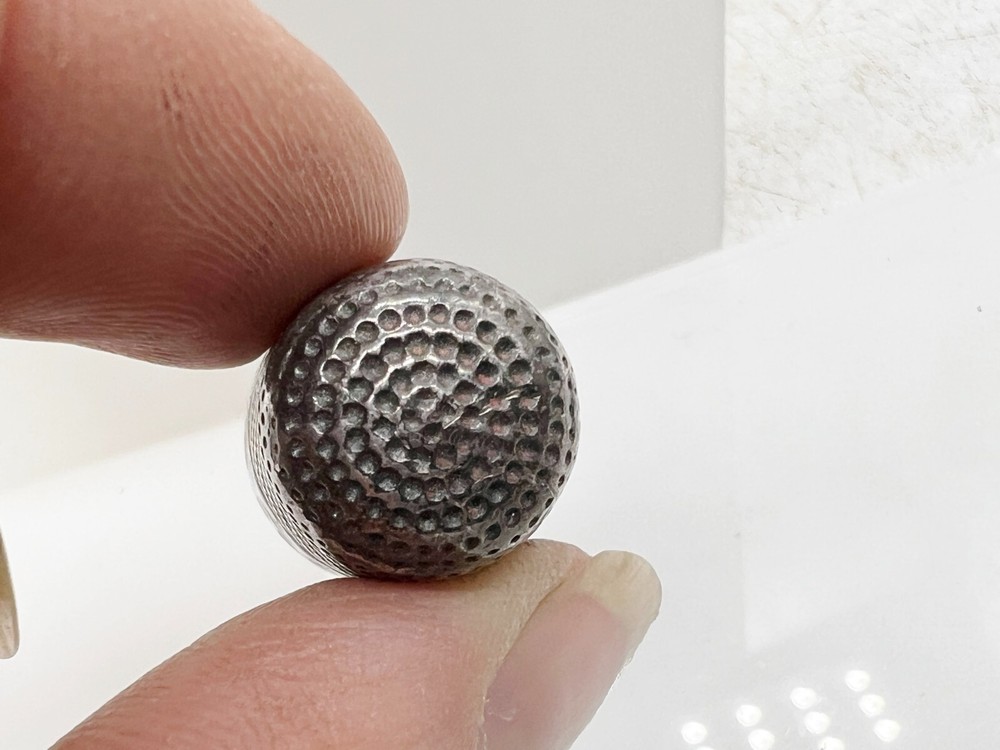 ANTIQUE SOLID SILVER CHARLES HORNER CHESTER THIMBLE DAISY PATTERN