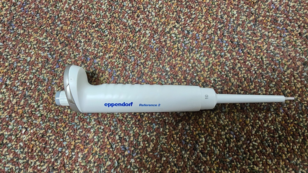 Eppendorf Reference 2 Pipette, Single-Channel, 10ul. Used, great condition