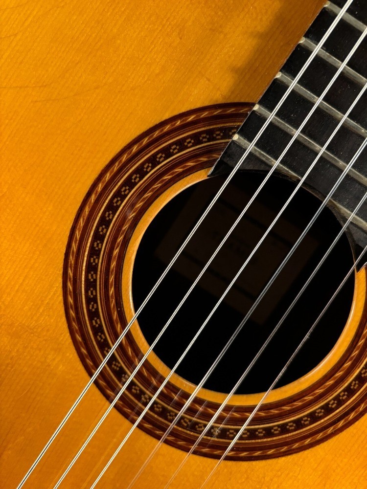 1986 Michael Thames Classical Guitar #62