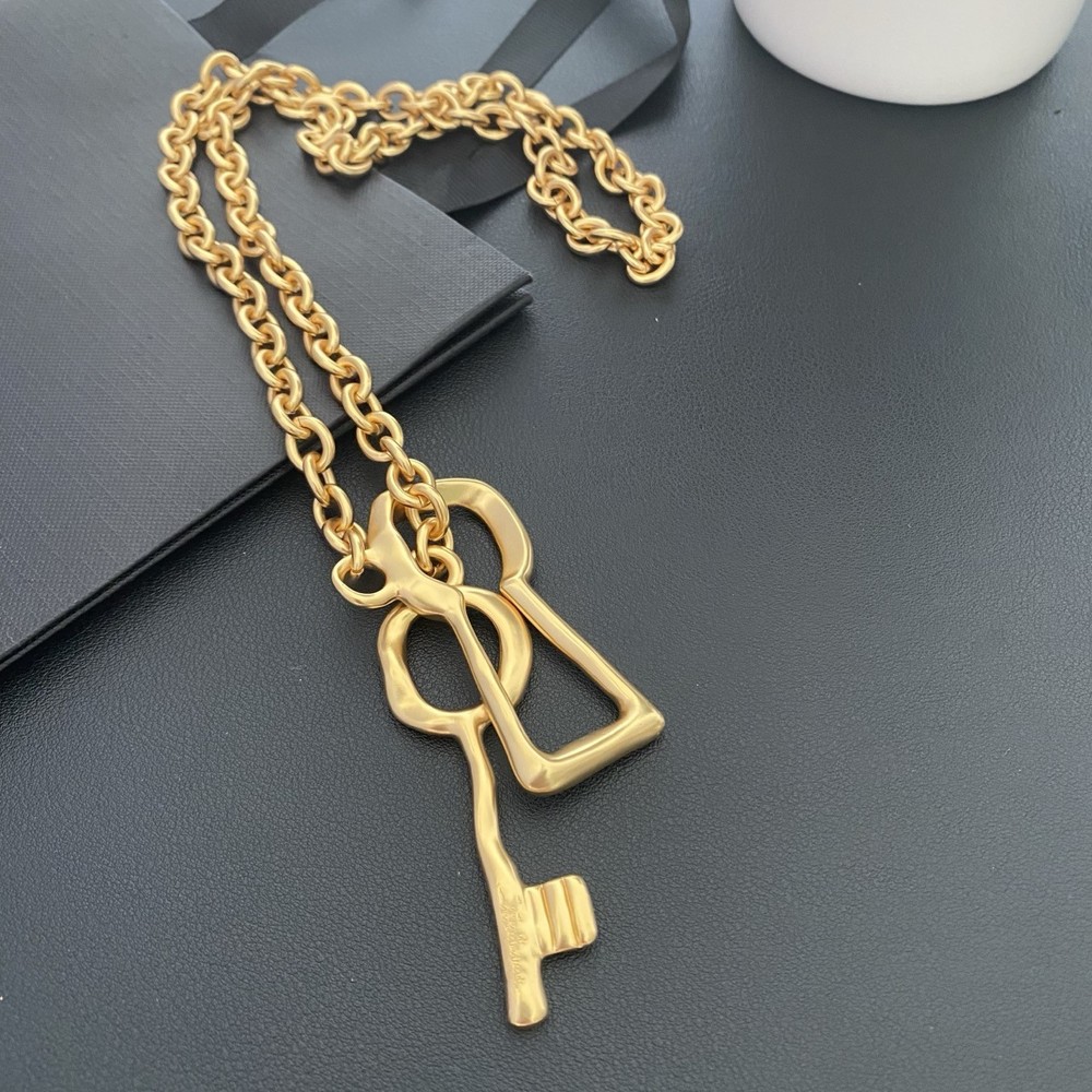 Schiaparelli Indpired Keyhole Key Necklace