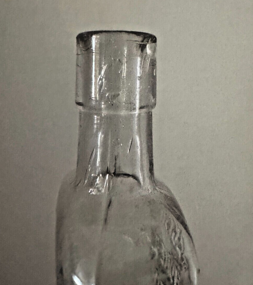 Antique half pint bottle - Honest Registered Half-Pint