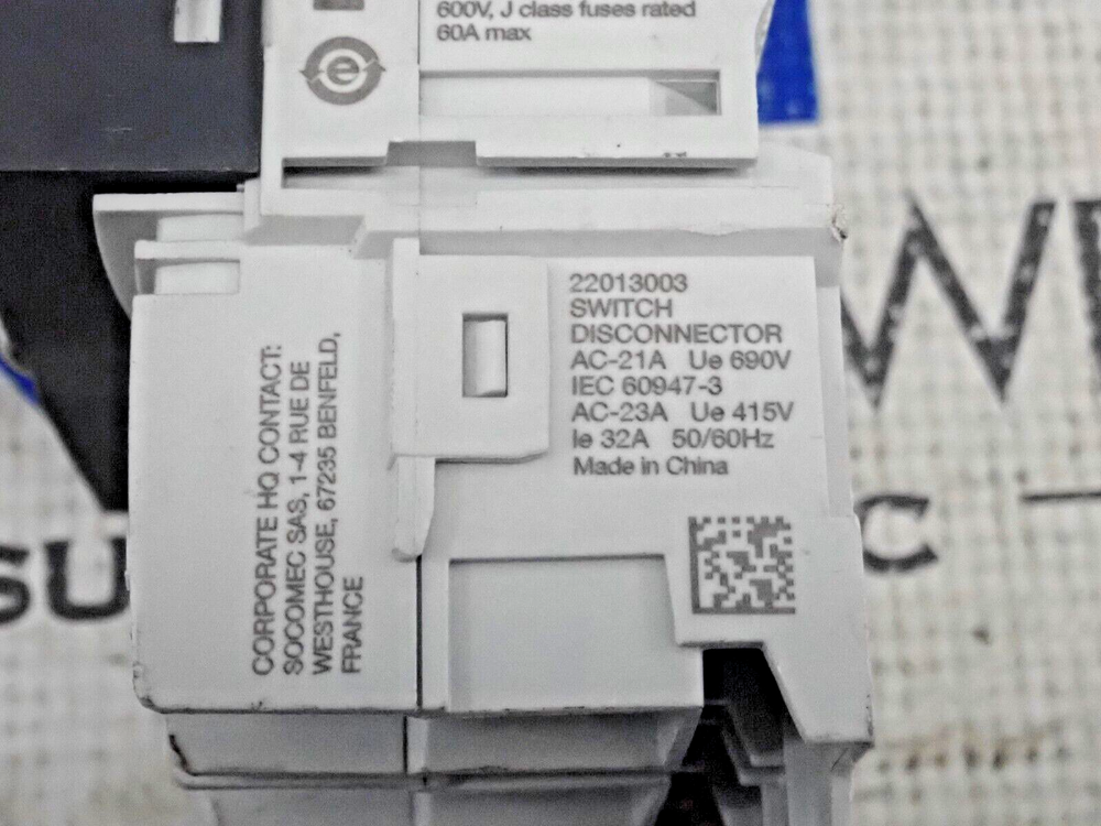 Socomec 22013003 Disconnect Load Break Switch 3P 30A 600V