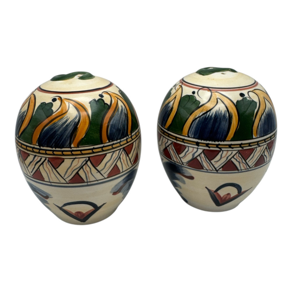 Tabletops Unlimited Deruta Hand Painted Oversized Salt Pepper Shaker Set EUC
