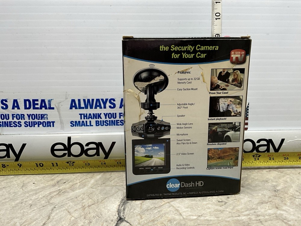 Clear Dash HD Car Dashboard Camera Rotates 360 Continuous Video Chip Charger Ob