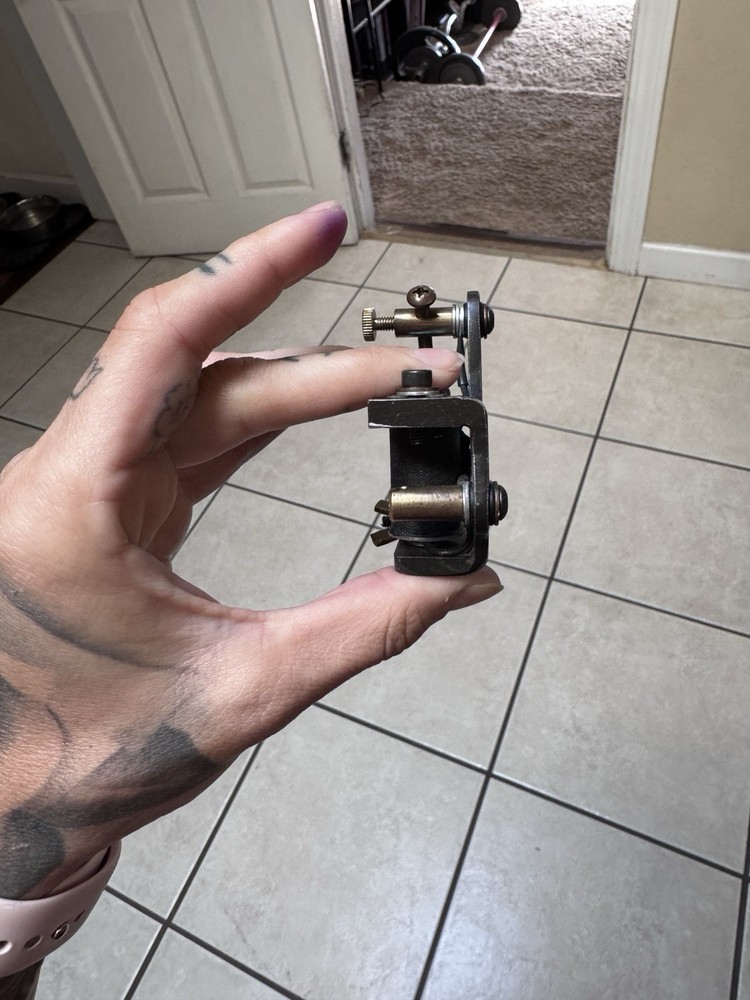 Josh Carleton Liner Tattoo Machine